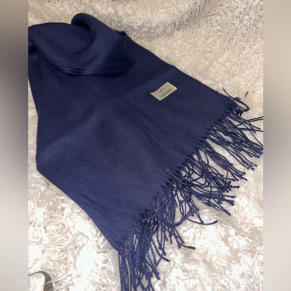 Sky Cashmere blue Virgin Wool Scarf 27x80 NWOT make offer